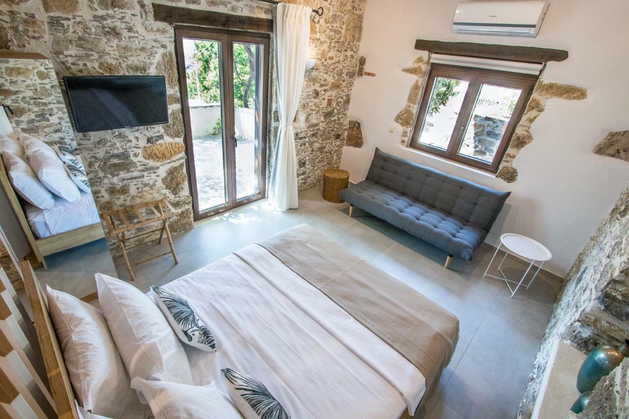Stairs Homes&Suites Kamaria  Extérieur photo